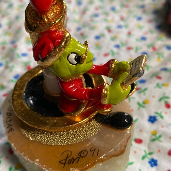 Ron Lee Disney  JIMINY
CRICKET w/ Candle - Picture 8 of 10